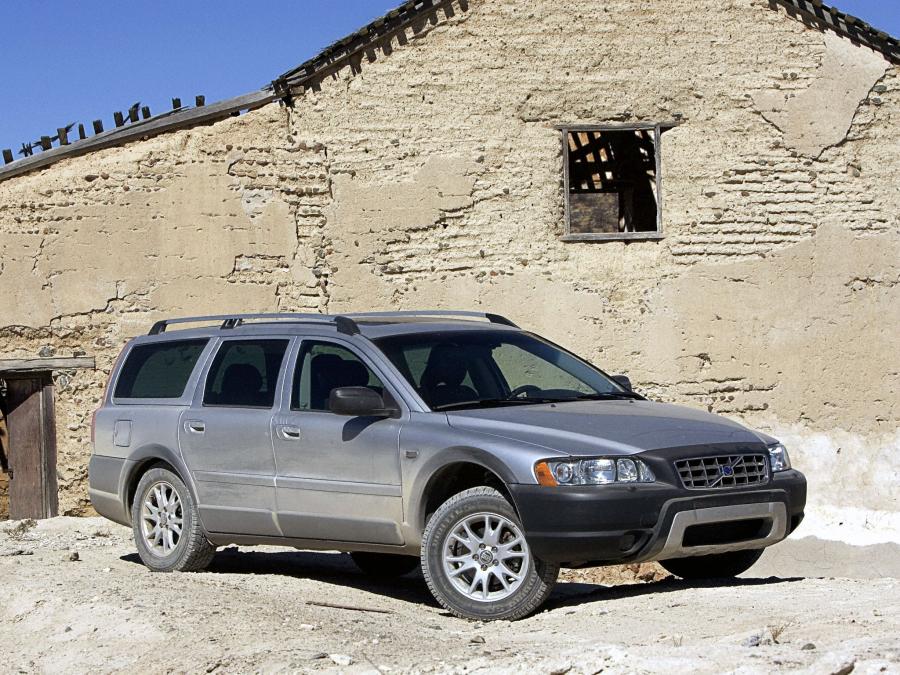  Volvo XC70 2005 года  (US) (фото 21 из 30)
